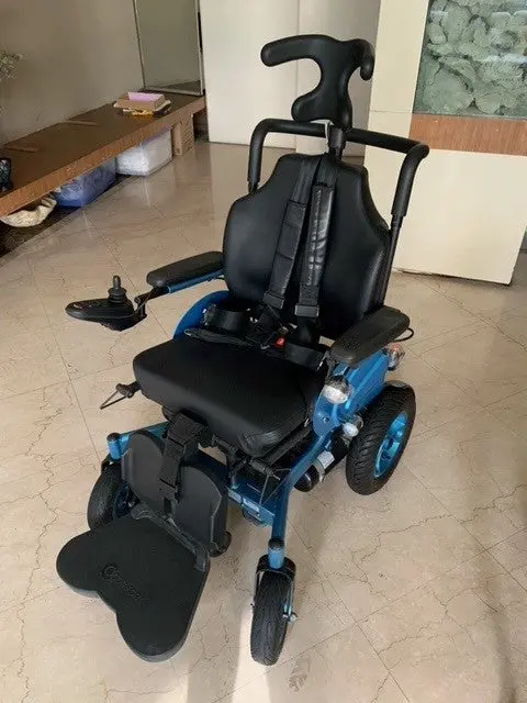 Second Hand Angel Power Standing Wheelchair (Pls See Description) 1