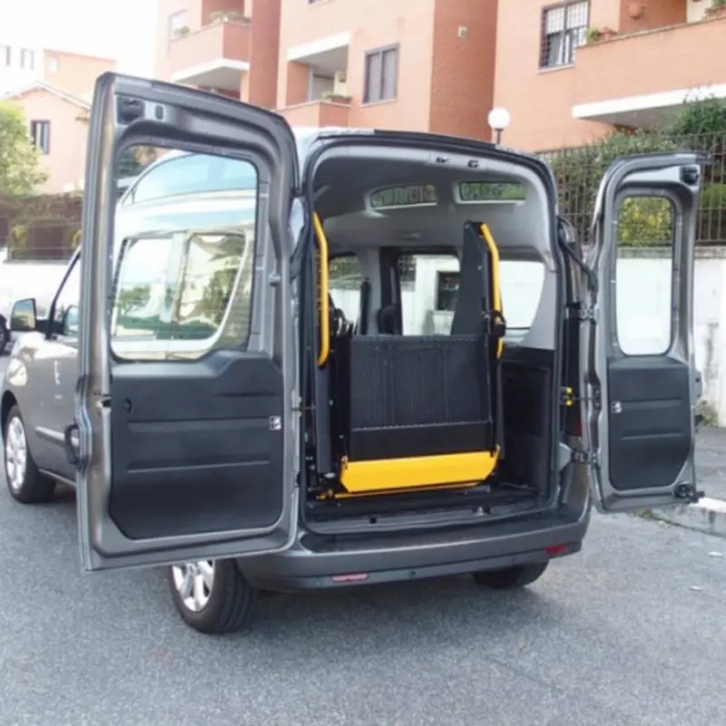 Wheelchair Lift (Rear Hydraulic) 1